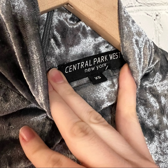 Revolve Central Park West OceanDrive Velvet Bodysuit Silver Size Extra Small NWT - Picture 9 of 12